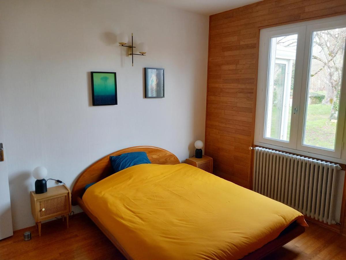 La Montagne Sud Bed and Breakfast Allemans Εξωτερικό φωτογραφία
