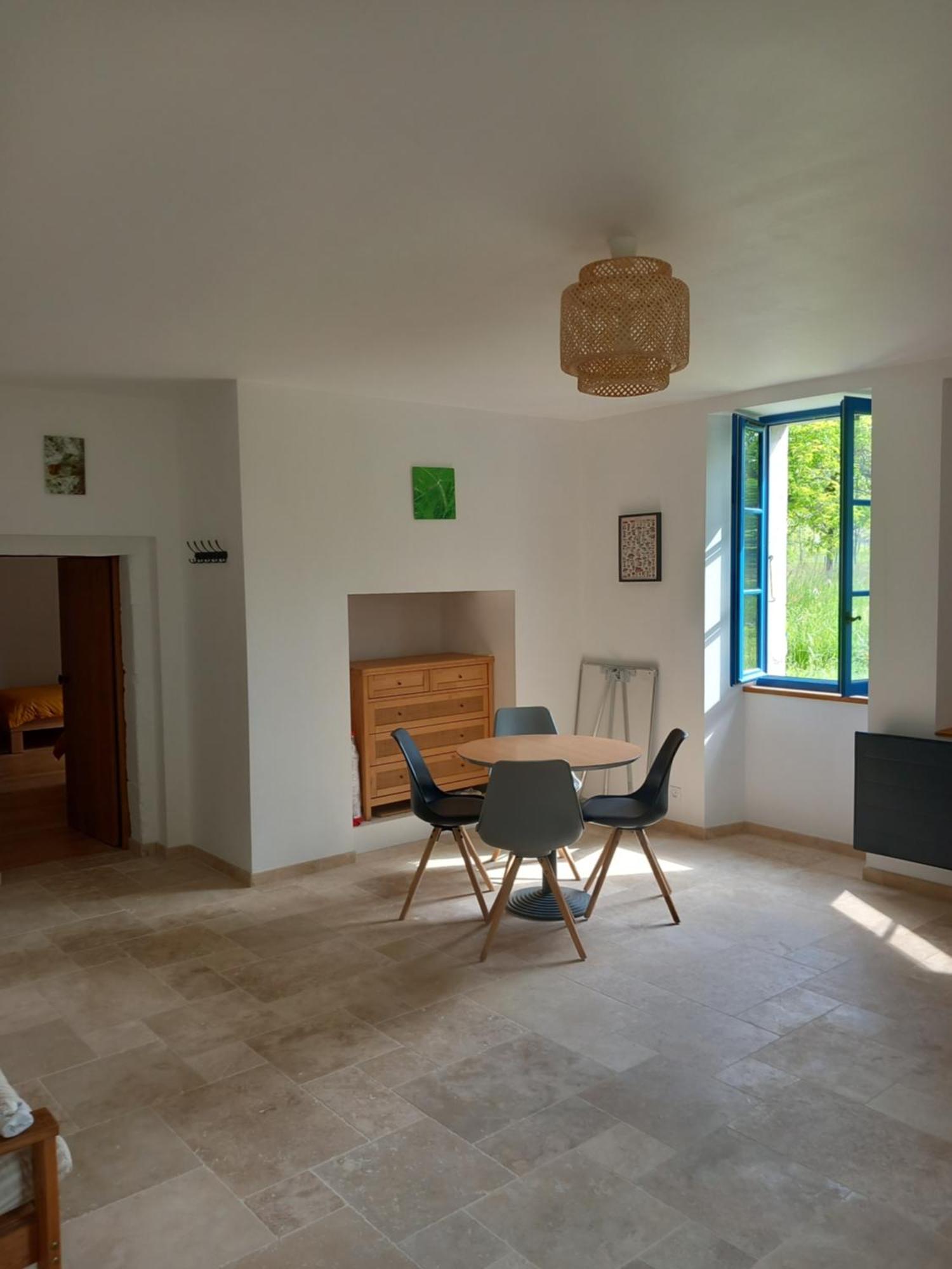La Montagne Sud Bed and Breakfast Allemans Εξωτερικό φωτογραφία